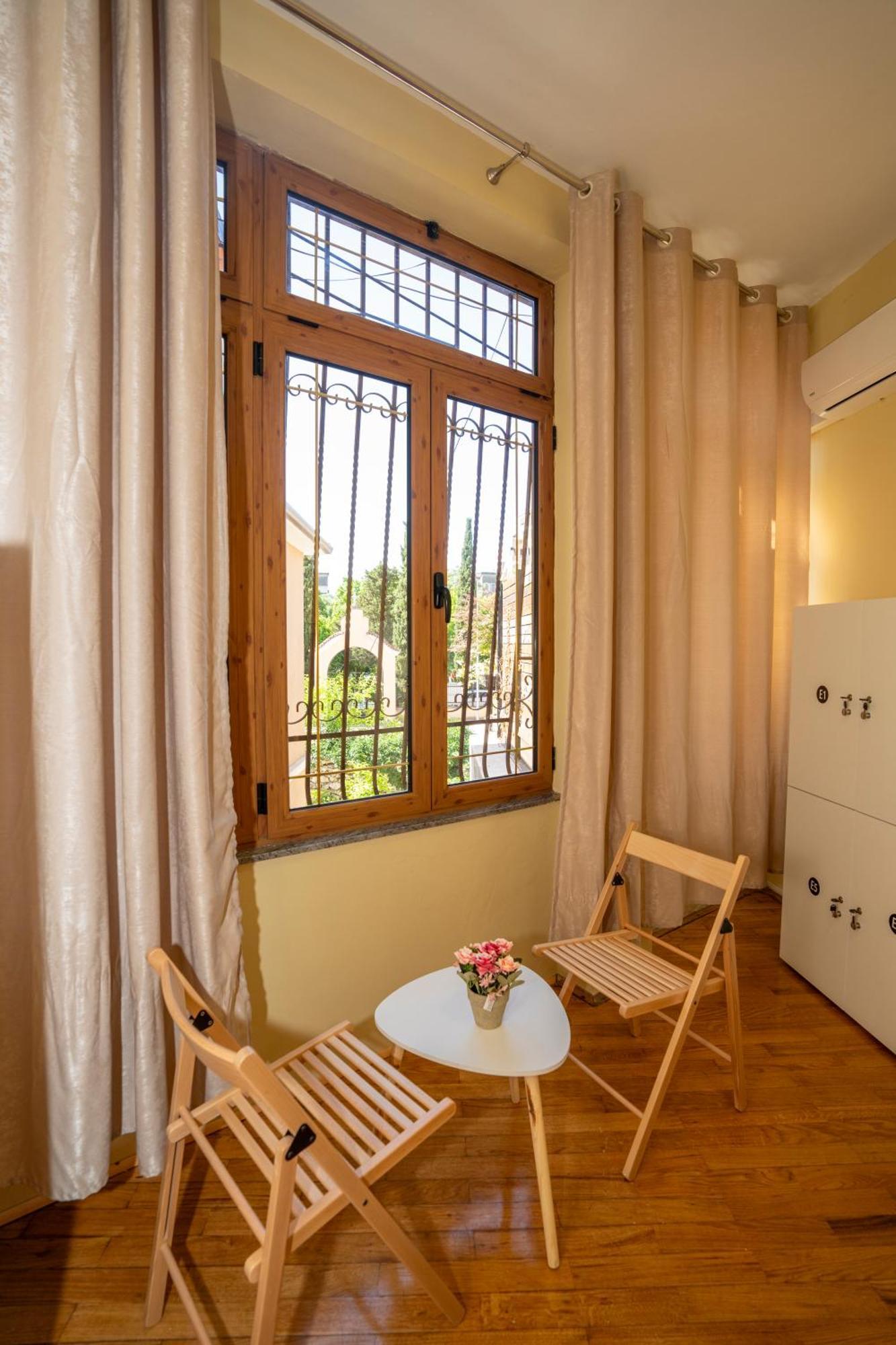 Terrace Hostel & Lounge Bar Шкодер Екстер'єр фото